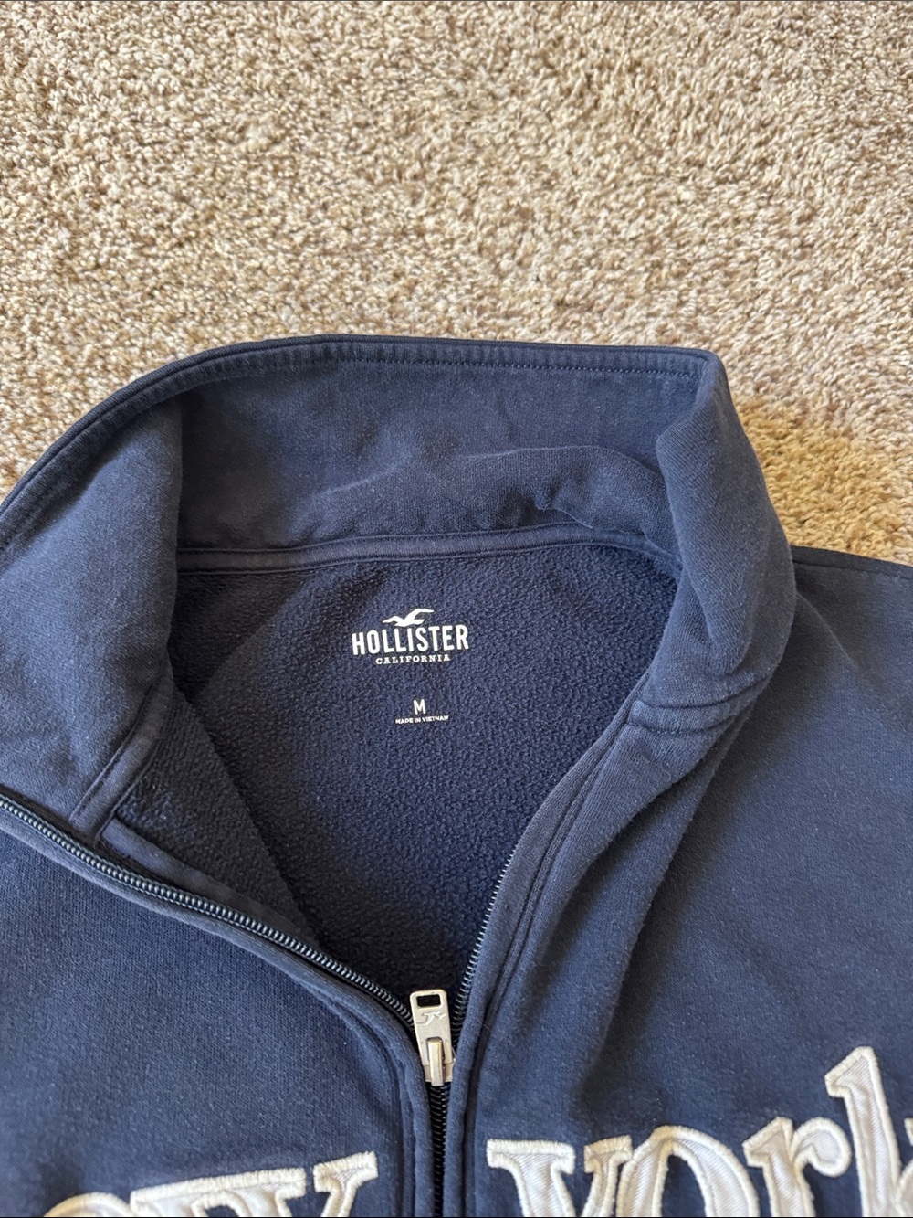HOLLISTER NAVY 1/4 ZIP - Picture 2 of 3